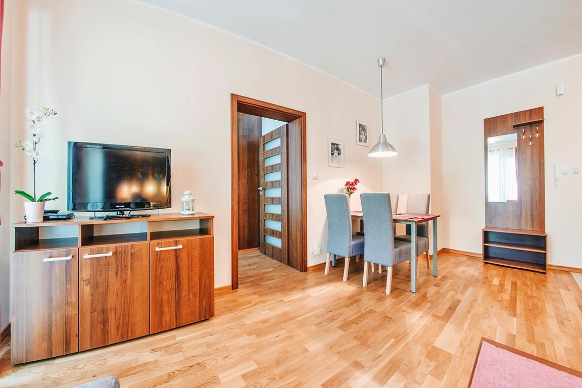 Apartamenty Sun & Snow Villa Cztery Pory Roku - Basen Sezonowy, Sauna, Blisko Lasu, Blisko Plazy, Plac Zabaw Jastrzębia Góra Exterior foto